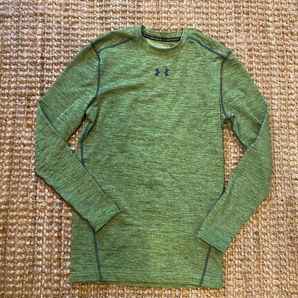 under armour compression shirt